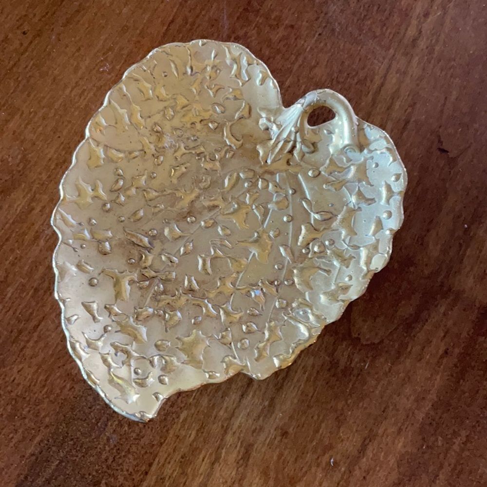 Vintage Weeping Bright 22K Gold Hand Painted Dish